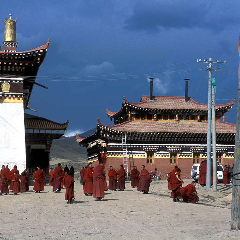 Bon Religion in Tibet: History of the Bön Kangyur and Tengyur